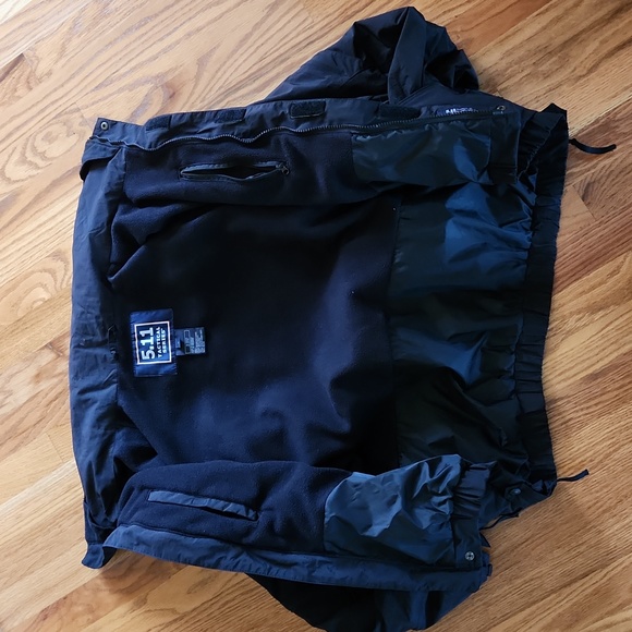 5.11 Tactical Series Duty heavy jacket - Picture 5 of 6